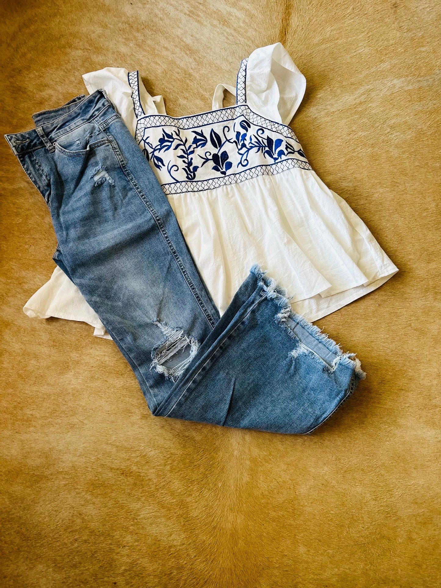 Cropped flared jeans