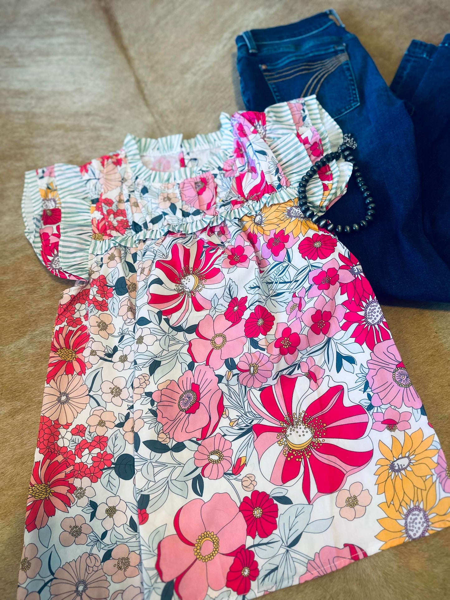 Floral Tank top with ruffle sleeves