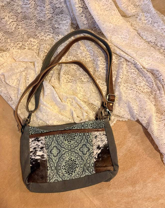 Cross body/shoulder bag