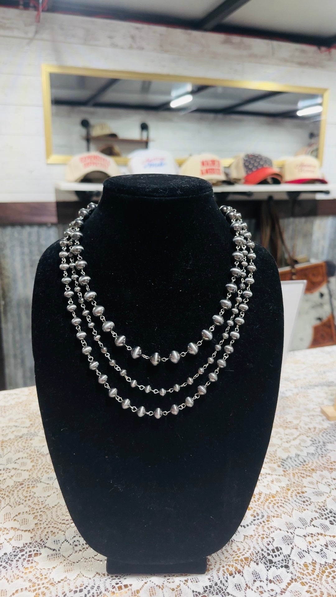 Layered multi size necklace