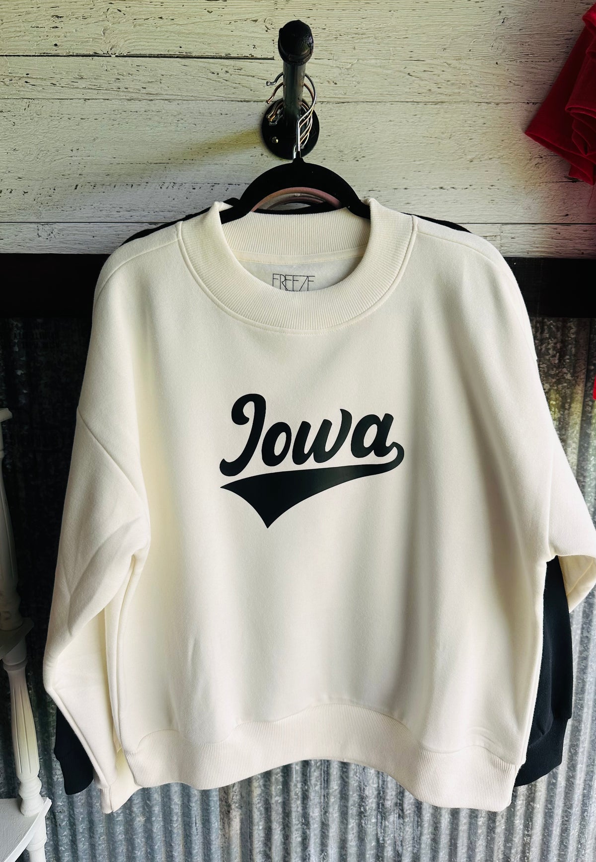 Iowa mock Neck